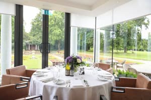 thumbnail: Restaurant
