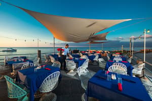 thumbnail: Restaurant