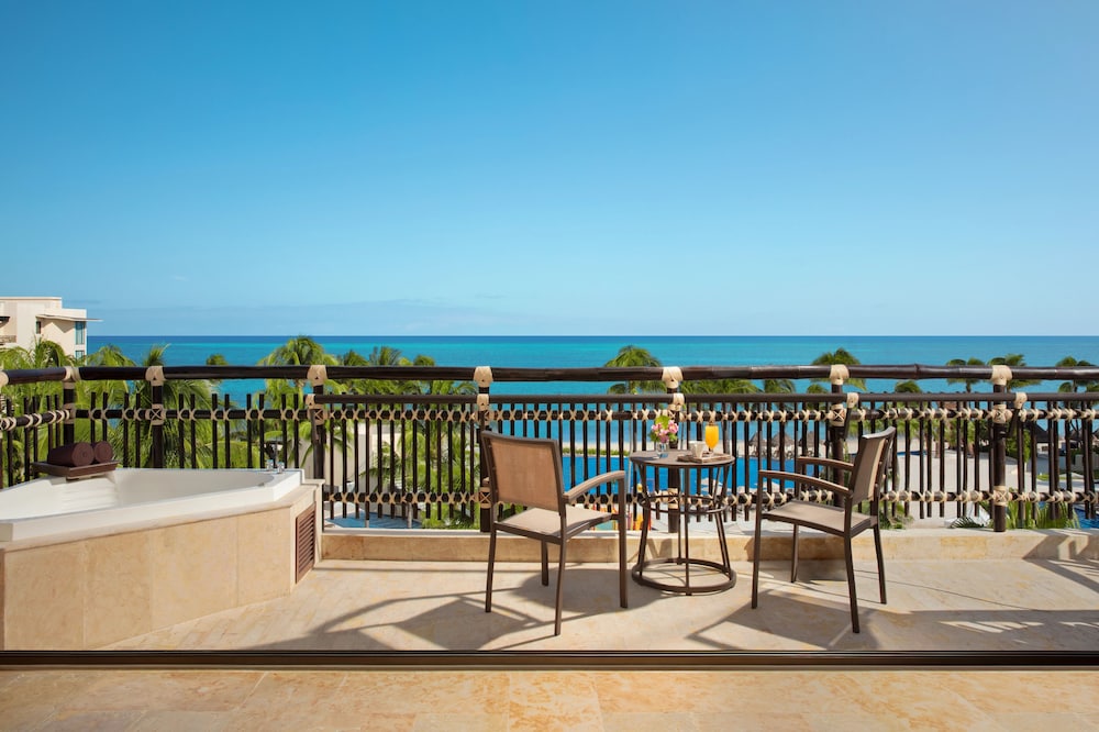 Beach/ocean view