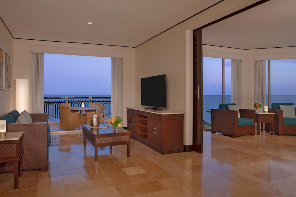 Beach/ocean view