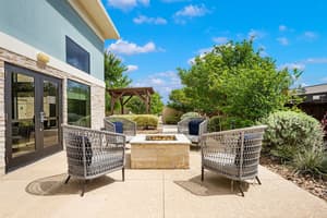 thumbnail: Terrace/patio