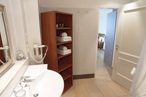 thumbnail: Bathroom sink