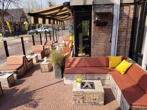 thumbnail: Sundeck