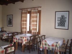 thumbnail: Breakfast area