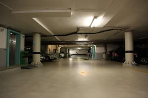 thumbnail: Parking