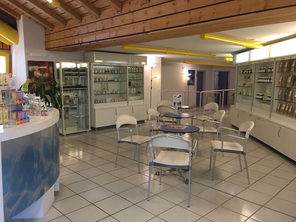 Restaurant-cafeteria