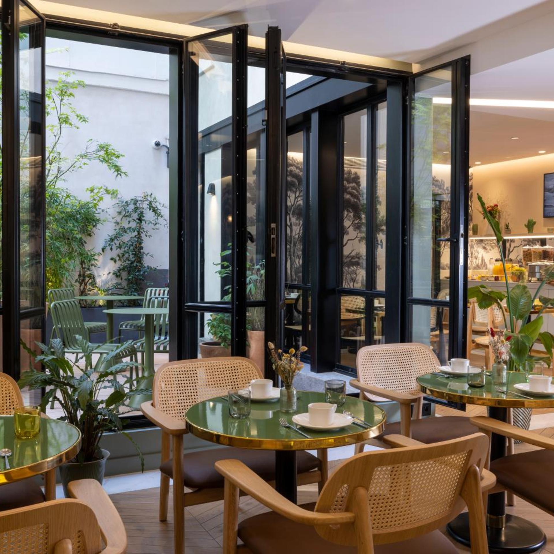 Restaurant-cafeteria