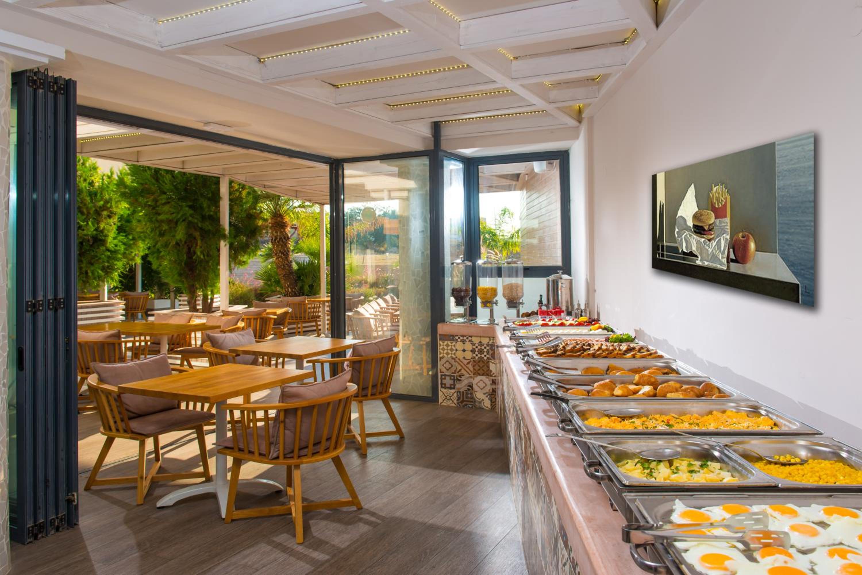 Restaurant-cafeteria