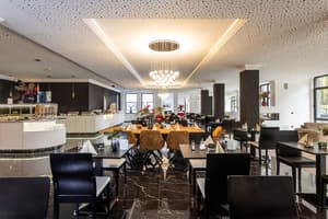 thumbnail: Breakfast area