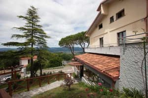 thumbnail: General view