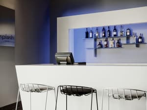 thumbnail: Bar (on property)