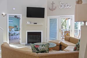thumbnail: Living area