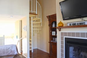 thumbnail: Living area