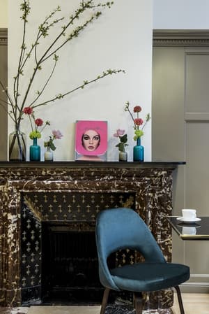 thumbnail: Interior detail