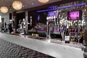 thumbnail: Bar (on property)