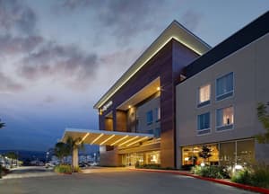 thumbnail: Exterior