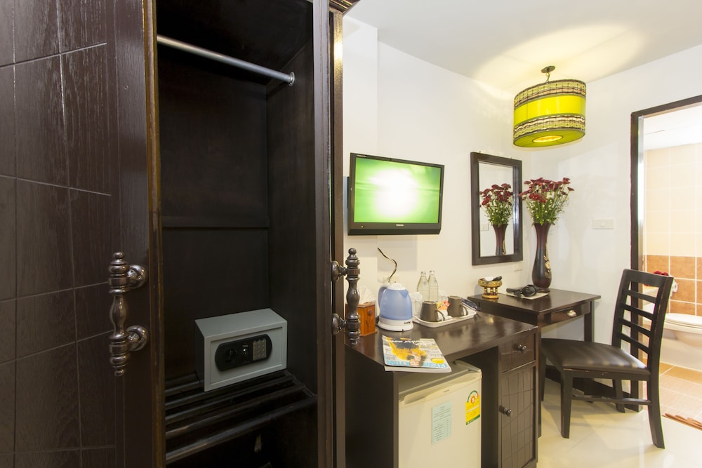 Room amenity