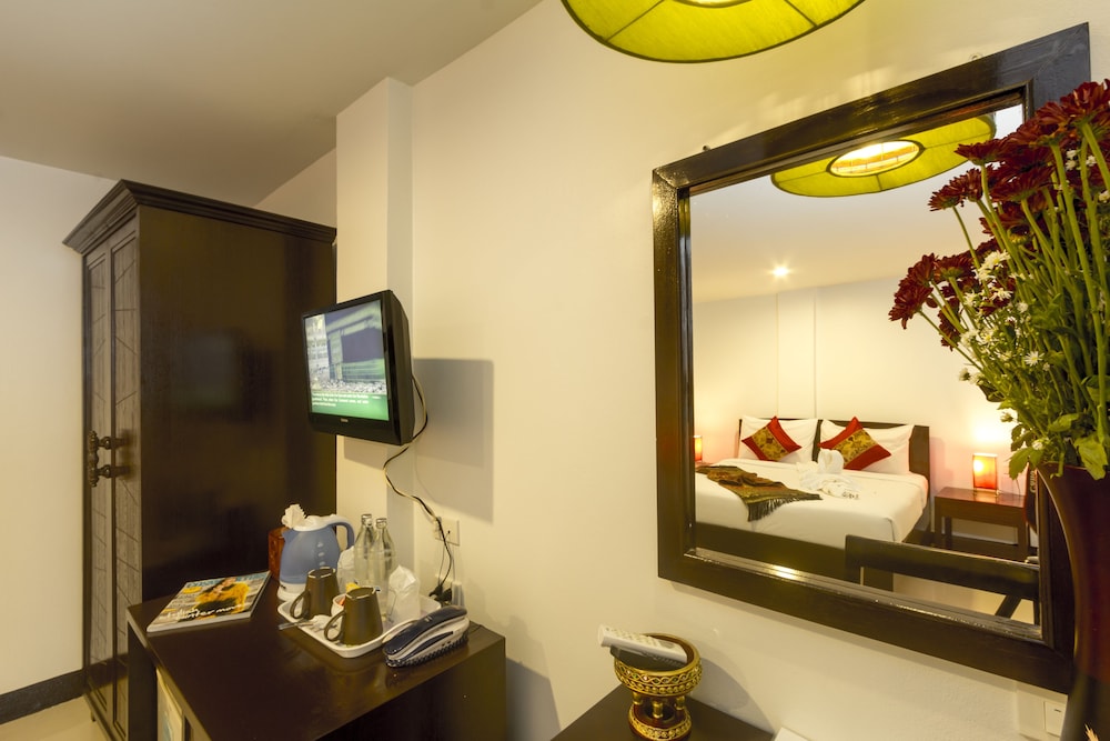 Room amenity