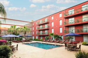 thumbnail: Pool