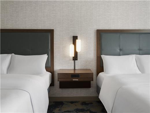 Guest Room,Bed,On-Site
