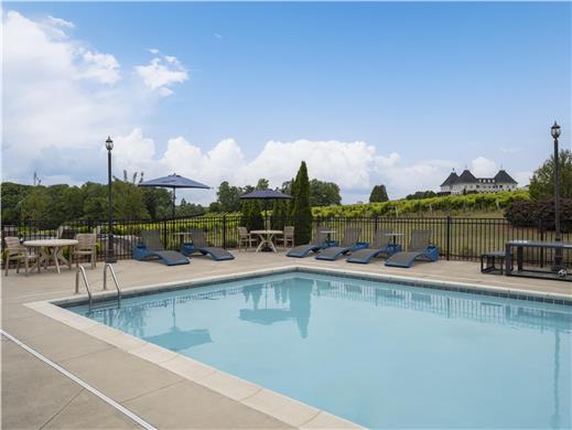 Pool,On-Site,Property Amenity,Recreation