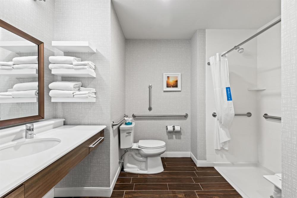Bathroom shower