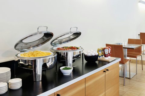 Hot Breakfast Items