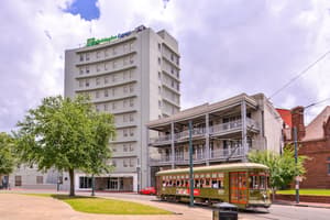 thumbnail: Exterior