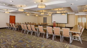 thumbnail: Banquet hall
