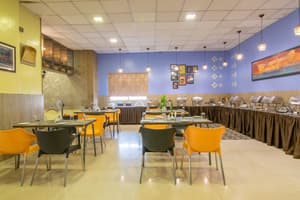 thumbnail: Restaurant