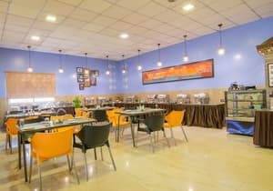 thumbnail: Restaurant