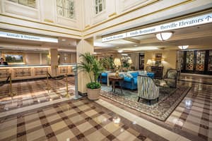 thumbnail: Lobby lounge