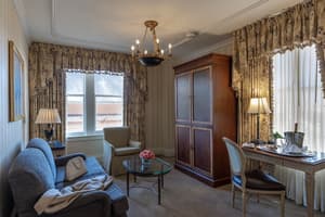 thumbnail: Living area
