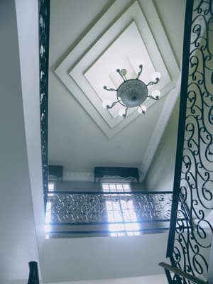 thumbnail: Staircase