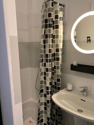 thumbnail: Bathroom