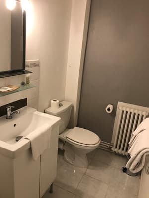 thumbnail: Bathroom
