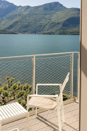 thumbnail: Lake view