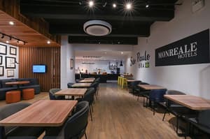 thumbnail: Restaurant