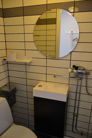thumbnail: Bathroom