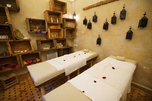 thumbnail: Massage