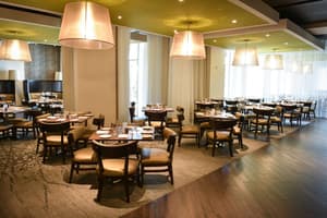 thumbnail: Restaurant