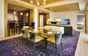 thumbnail: Interior