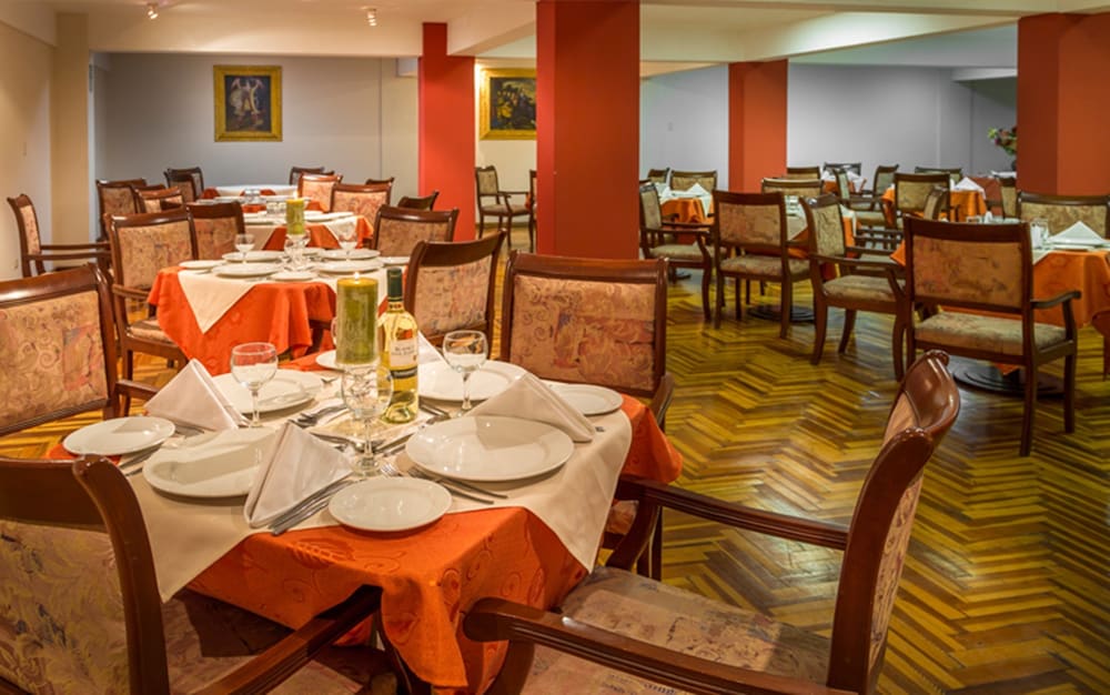 Restaurant-cafeteria