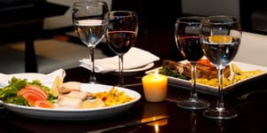 thumbnail: Restaurant