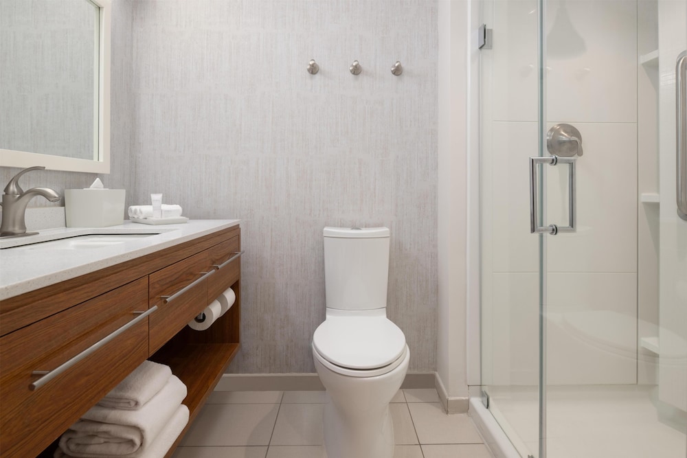 Bathroom shower