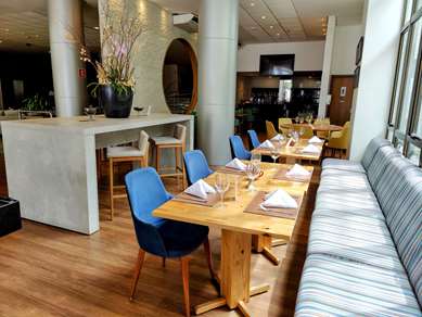 On-Site,Bar/Lounge