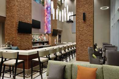 On-Site,Bar/Lounge