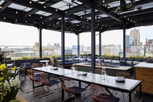 thumbnail: Restaurant