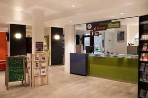 thumbnail: Interior entrance