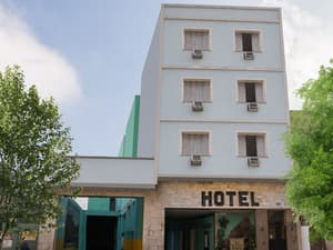 thumbnail: Property entrance